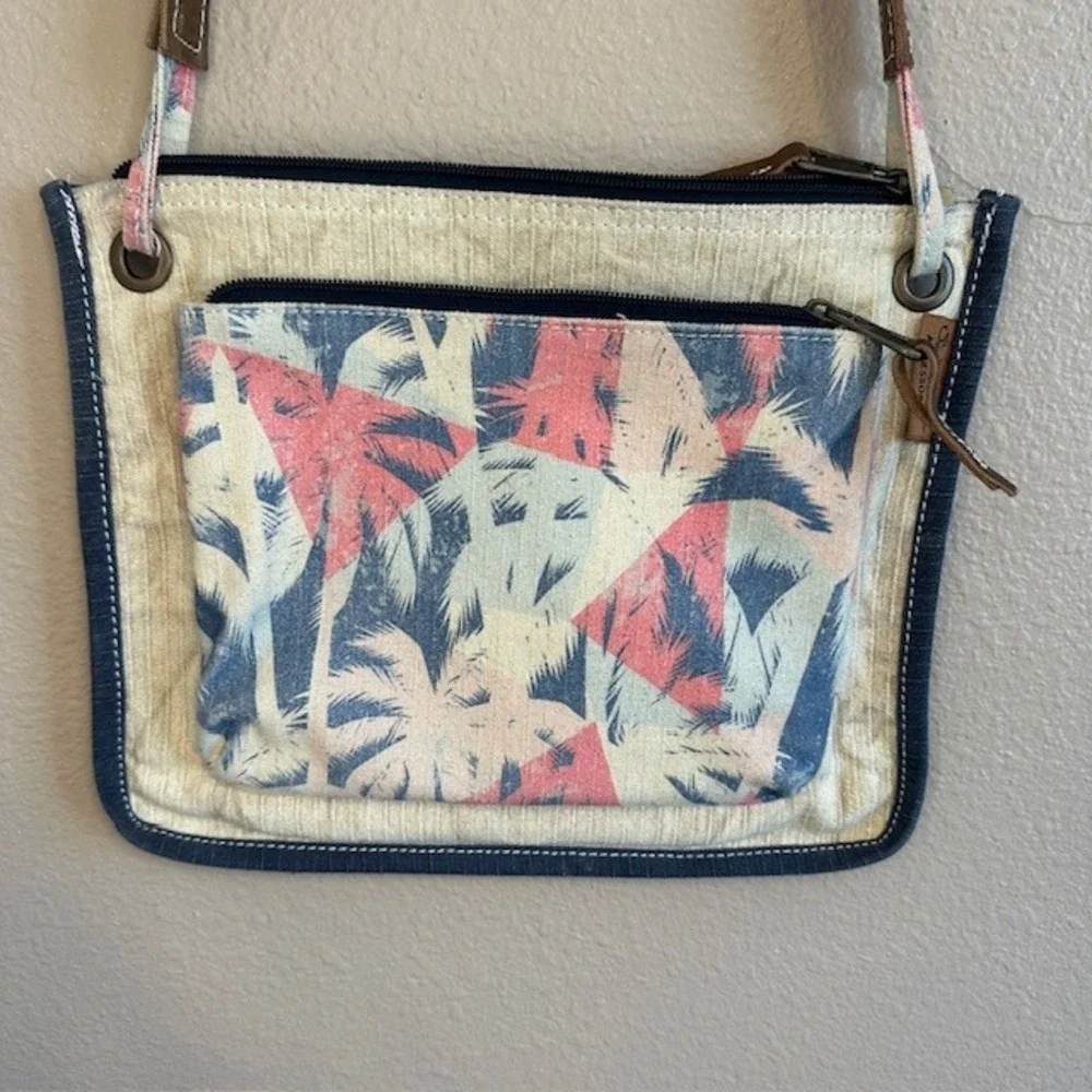 Sun N' Sand Palm‎ Trees Beach Crossbody Bag Adjustable Strap - Picture 2 of 7